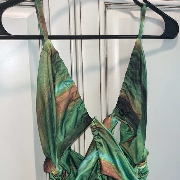 Missguided Demi Jones Mini Dress - Picture 8 of 13